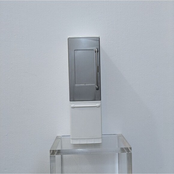 Barbie Dream House Refrigerator, 2 Shelves Replacement Part, Mattel 2018 - Picture 2 of 16